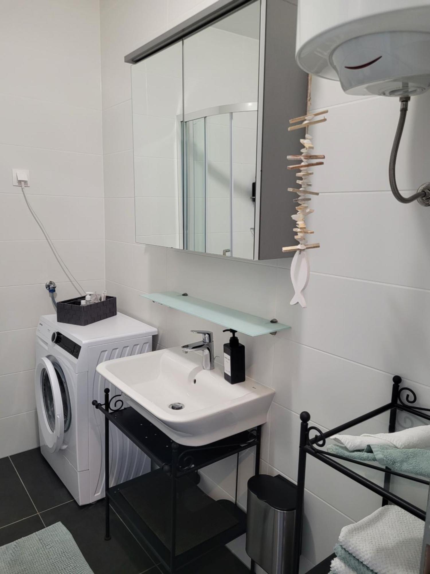 Apartment Biondic - Villa Sunce Zengg Kültér fotó